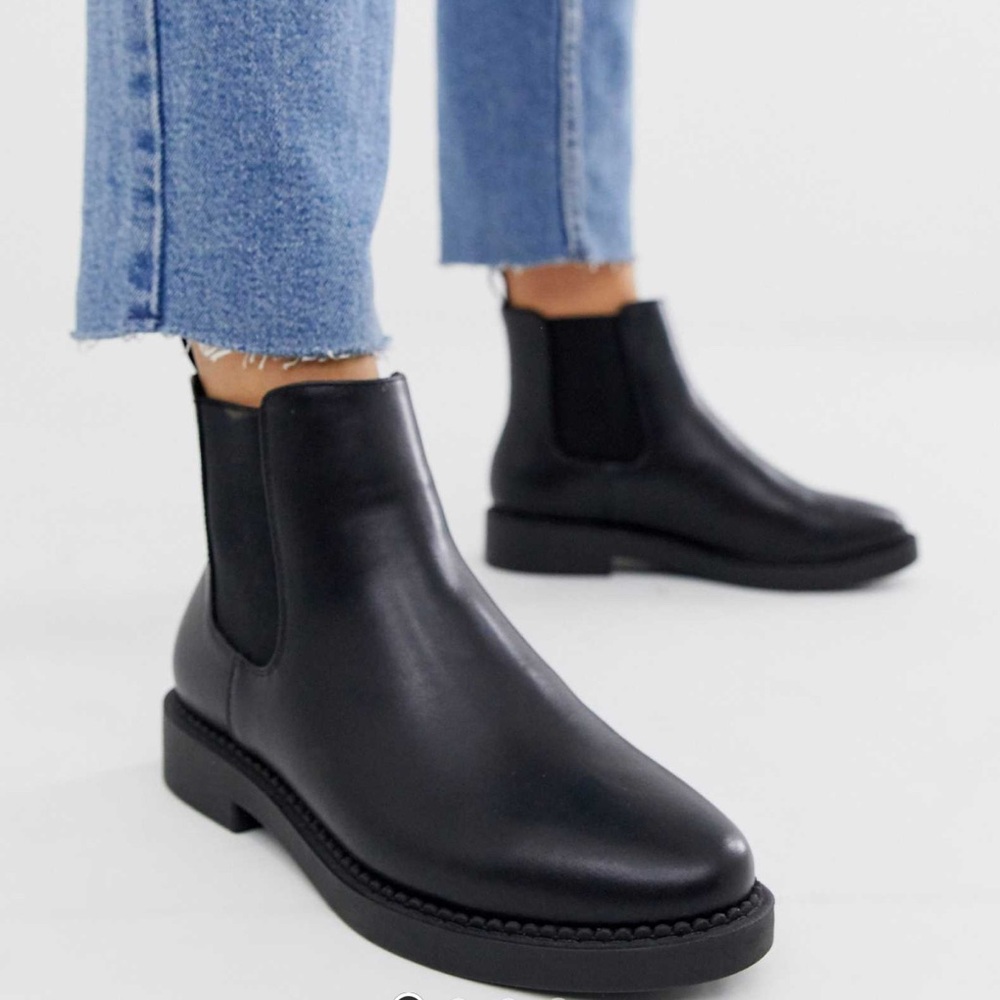 Asos Chelsea boot size 7 1/2 comfortable. Wide.